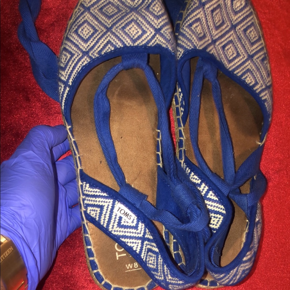 Toms sandals